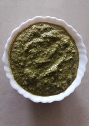 A picture of Healthy 3 in 1 chutney.