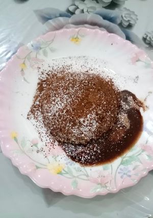 A picture of Molten lava cake 😋😋😋.