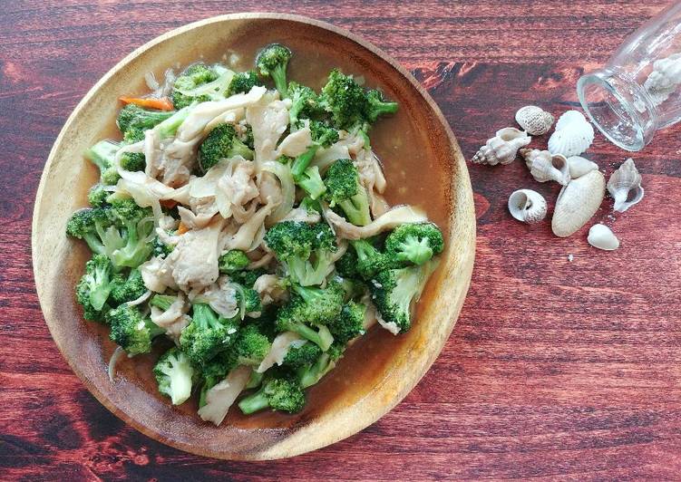 Resep Cah Brokoli Jamur Tiram yang Bikin Ngiler