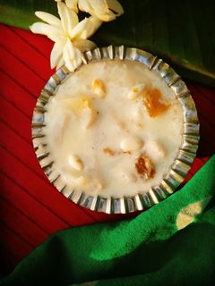 পেঁয়াজ পায়েস/ক্ষীর(peyaj kheer recipe in Bengali) রেসিপির প্রধান ছবি