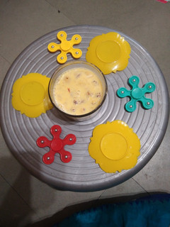 केसर मखाना खीर(Kesar makhana kheer recipe in Hindi) रेसिपी मुख्य फोटो