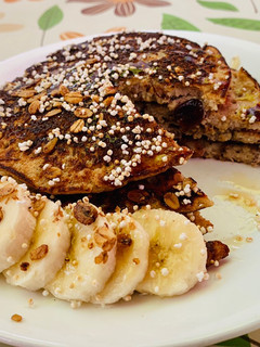 Una foto de Hot cakes de plátano