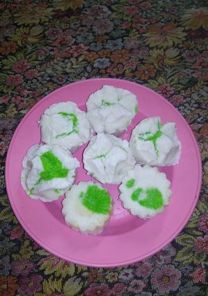 Foto resep Bolu Kukus Pandan Mekar (Tanpa Telur)