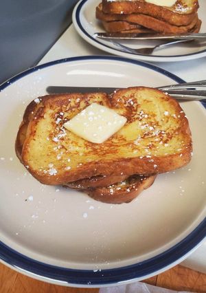 A picture of French Toast (Breakfast).