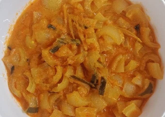 Standar Resep memasak Kikil bumbu kuning yang sesuai selera