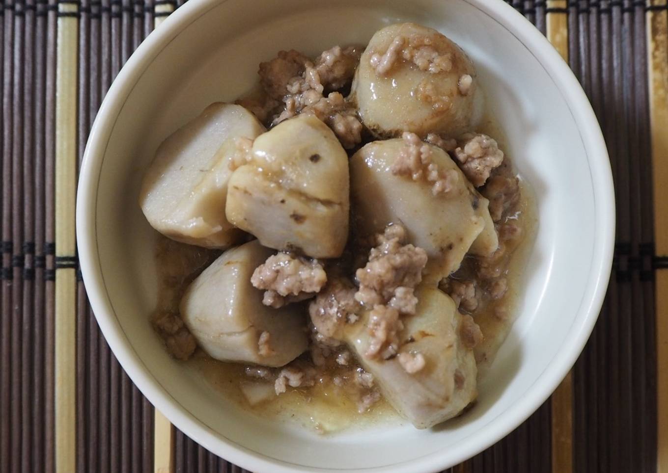 Taro with starchy soy sauce (Satoimo Ankake)