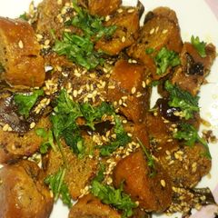 A picture of Methi muthiya.