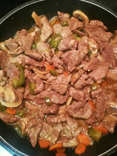 Una foto de Ternera con verduras en salsa de ostras