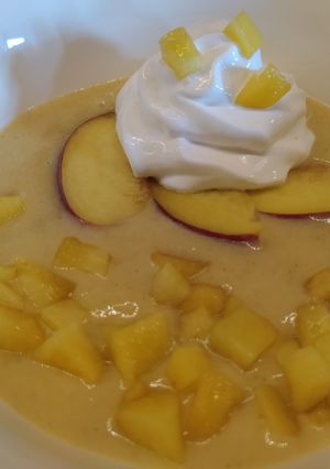 Őszibarack krémleves gm, lm recept fotója