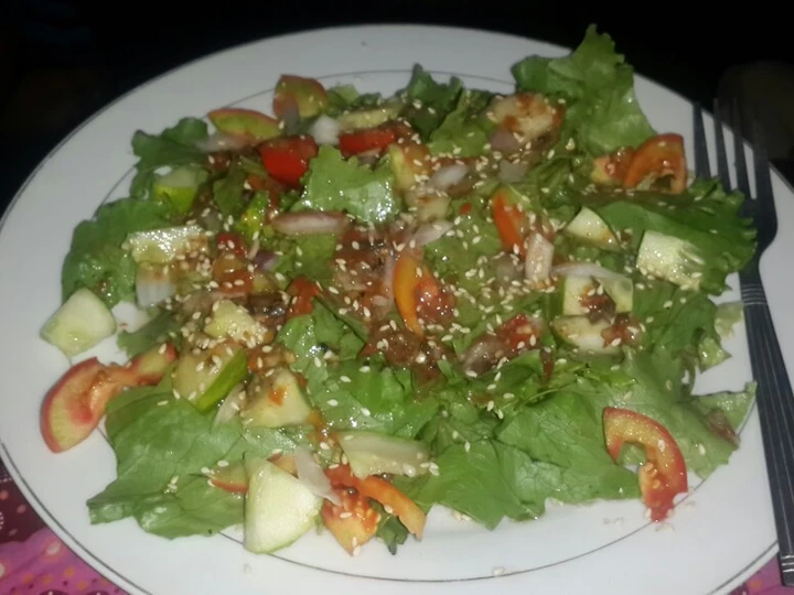 Easy Way Make Recipe Spicy lettuce salad that is Can Pamper Your Tongue, Delicious}
