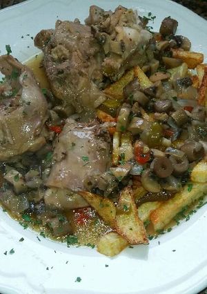 Foto principal de Conejo con champiñones