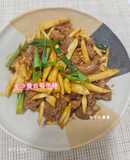金沙茭白筍肉絲