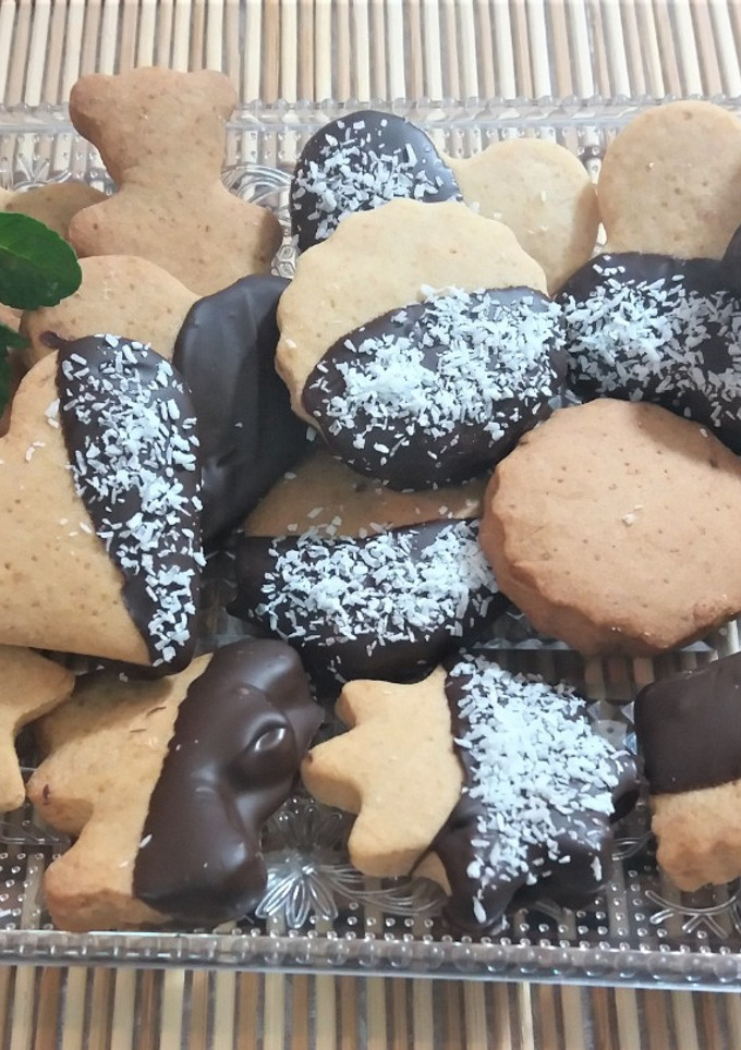 Una foto de Galletas de mantequilla y chocolate