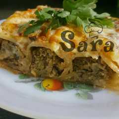 مكرونة كانيلوني بصوص الطماطم والبشاميل-レシピのメイン写真