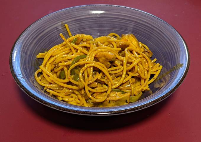 One Pot Spaghetti Integral Con Pollo Al Curry Receta De Jesús Ruiz Cookpad 3248
