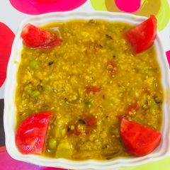 A picture of Bajra mix veg daliya.
