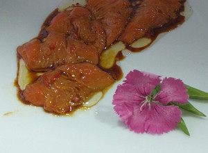Una foto de Tiradito Nikkei de trucha