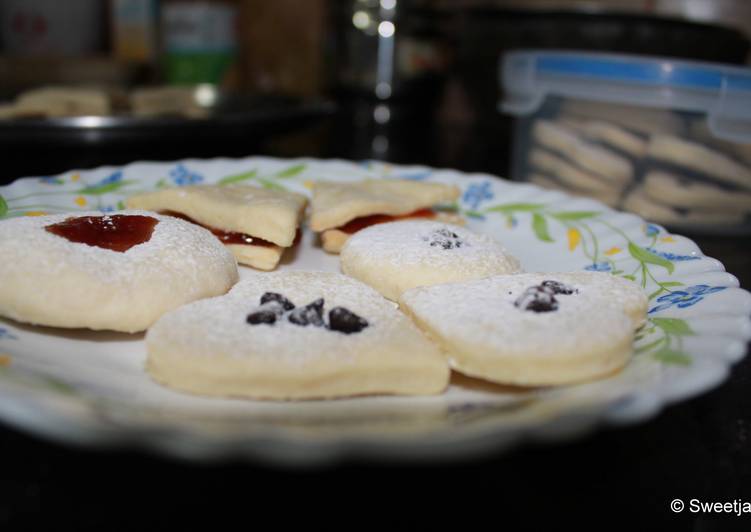 Biscuits- Jam filled, Jam topped, Chocolate chip