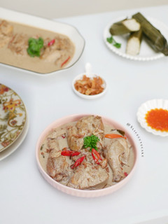 Foto resep Opor Ayam Putih Ebi Creamy Gurih Simple - Bumbu Instant