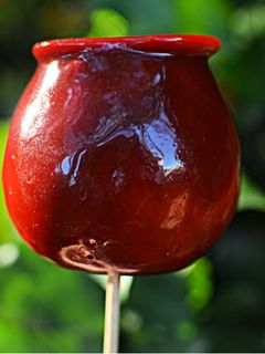 Una foto de Cómo hacer las más ricas manzanas caramelizadas, recuerdos imborrables de nuestra infancia