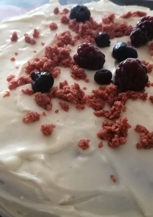 A picture of Keto Red Velvet Cake 🎂.