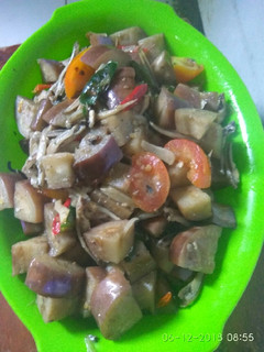 Foto resep Tumis terong ungu teri pedas nikmat