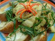 Hình ảnh của cà bát om thịt