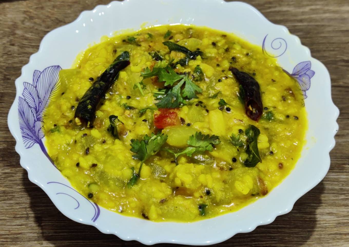 Lauki moong dal curry (sorakaya pappu kora)