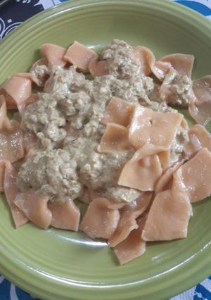 Una foto de Pastas al morrón ~