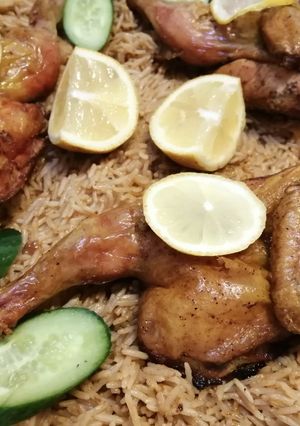 صورة لوصفة دجاج محمر ورز بني