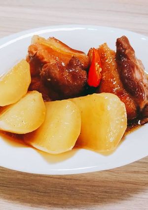 Hình của món Thịt kho củ cải.