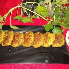 A picture of Whole moong dal oats kabab.