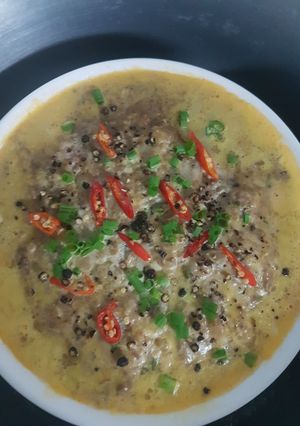 Hình của món Mắm cá linh trưng thịt trứng.