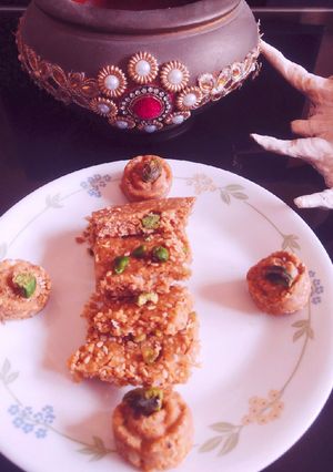 A picture of Peanut Till Chikki.