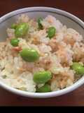 Rice with salmon,edamame,and cheese