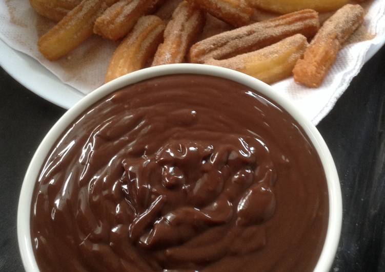 Steps to Make Quick Churros and chocolate dip