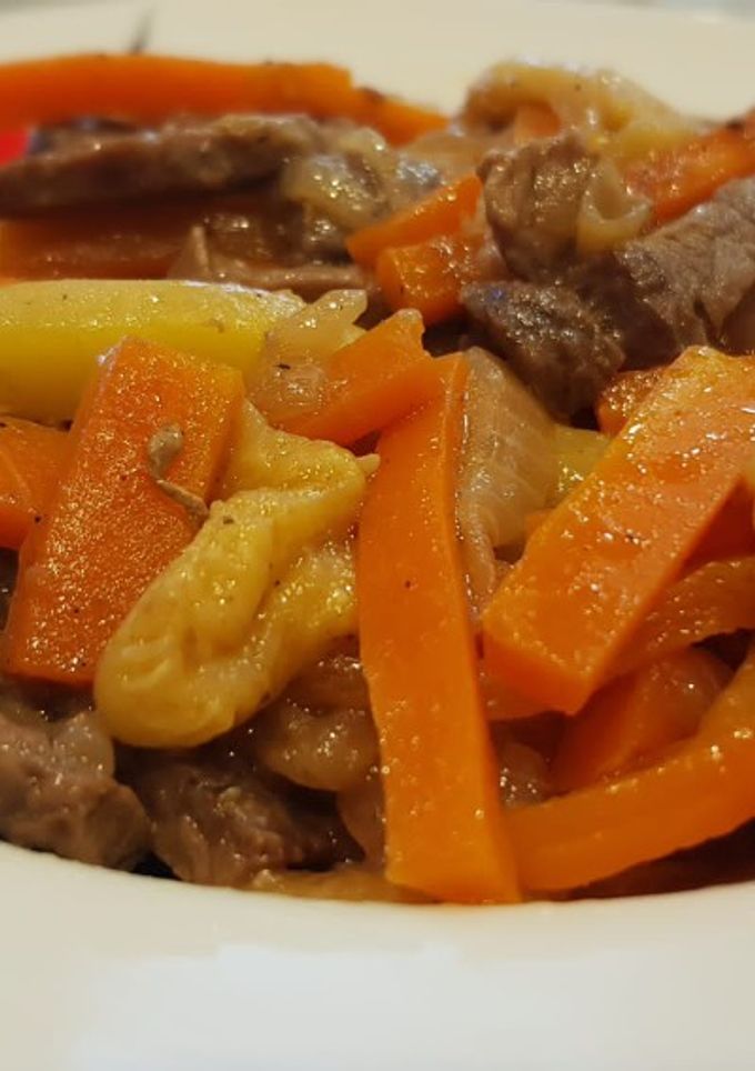 Una foto de Chop suey de ternera
