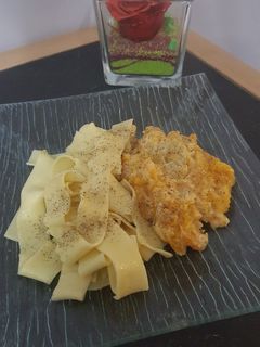 Une photo de Escalopes de poulet à la sauce potimaron