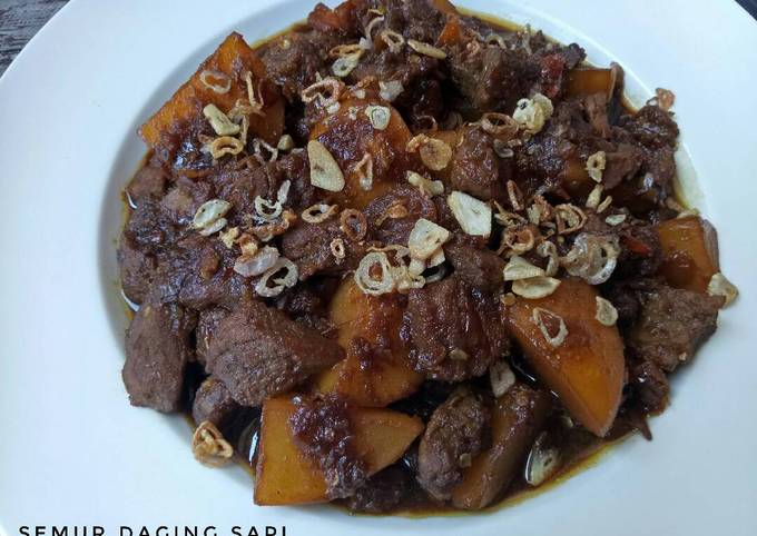 Semur Daging Sapi