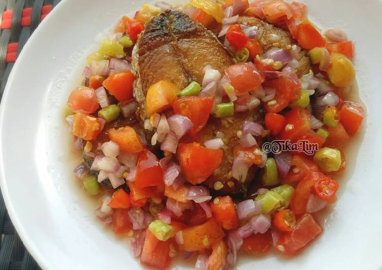 Resep Ikan goreng sambal dabu Anti Gagal