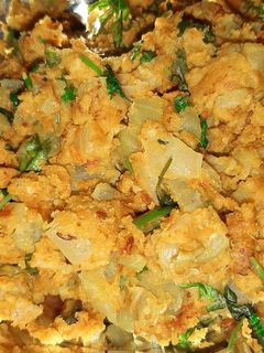बेसन वाली सूखी लौकी की सब्जी (Besan wali sookhi lauki ki sabzi recipe in hindi) रेसिपी मुख्य फोटो