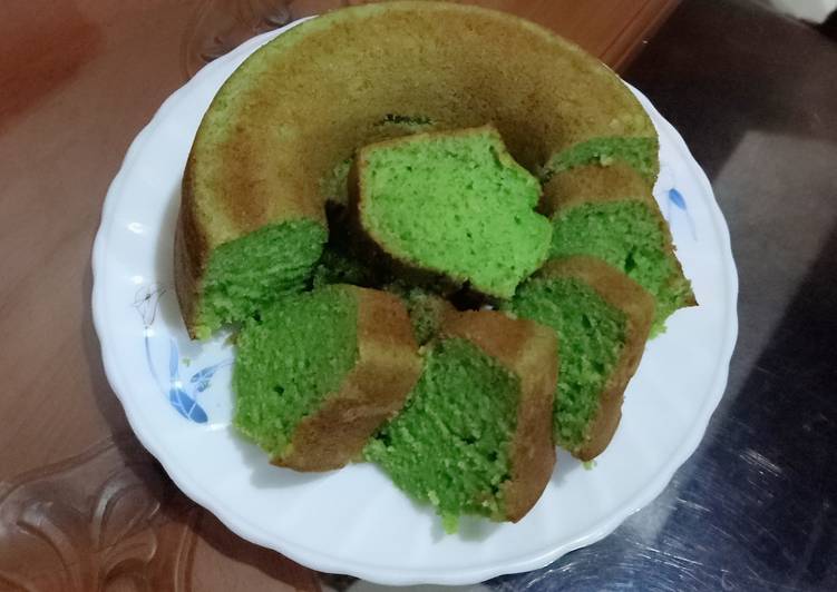 Bolu pisang pandan