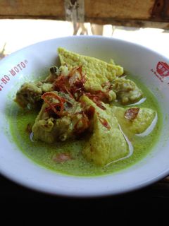 Foto resep Opor Ayam Tahu Sederhana