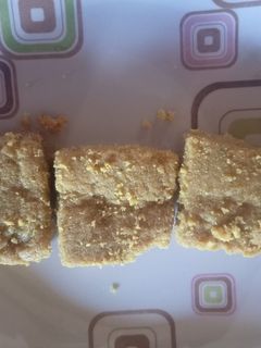 મેથીપાક (Methi Paak Recipe In Gujarati) રેસીપી મુખ્ય ફોટો