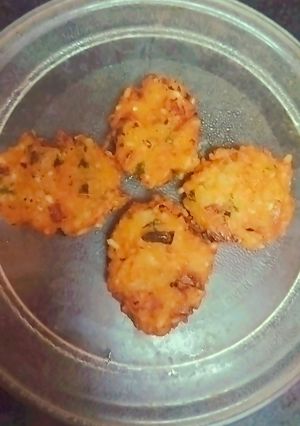 A picture of Poha Cutlet.