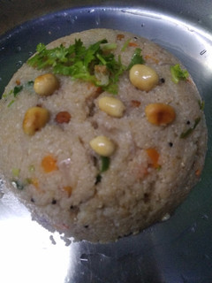 பெங்கலூர் கோதுமை ரவை உப்புமா (Kothumai ravai upma recipe in tamil) செய்முறை முக்கிய புகைப்படம்