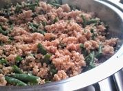 Una foto di cous cous tonno