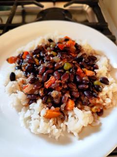 Una foto de Símil feijoada vegetariana 🫣