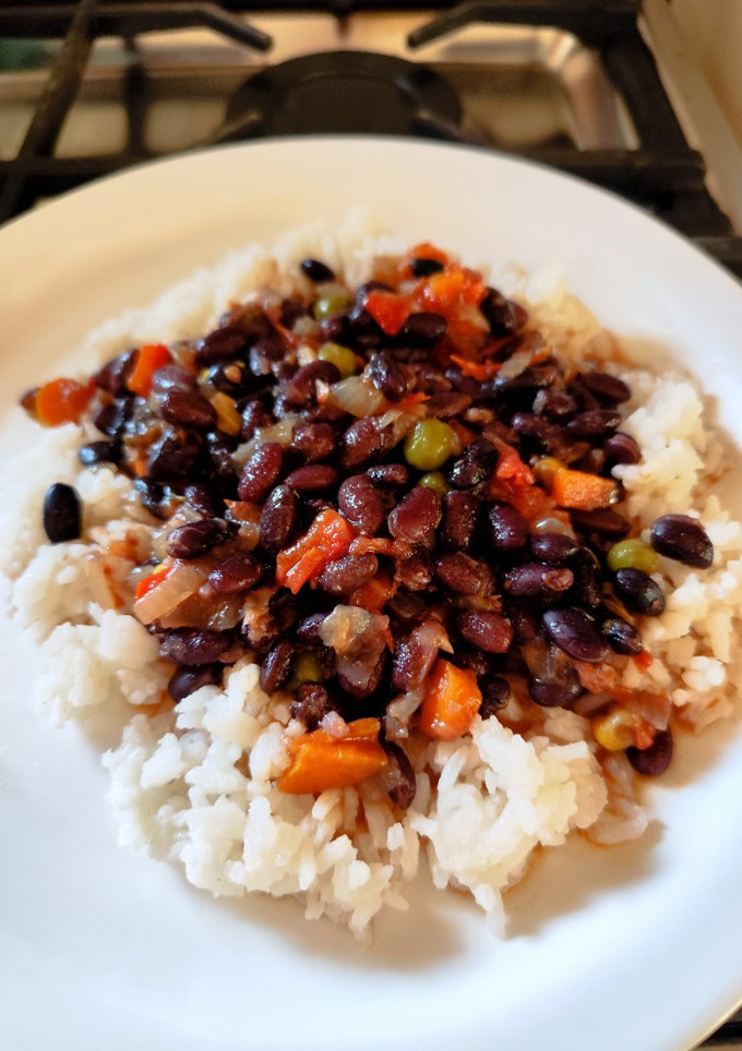 Una foto de Símil feijoada vegetariana 🫣