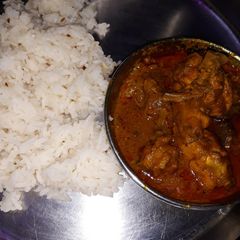 A picture of Chicken Dahiwala.